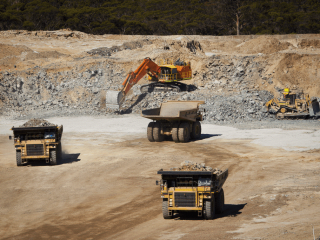 خطط الإنتاج التفصيلية للمناجم والجدولة